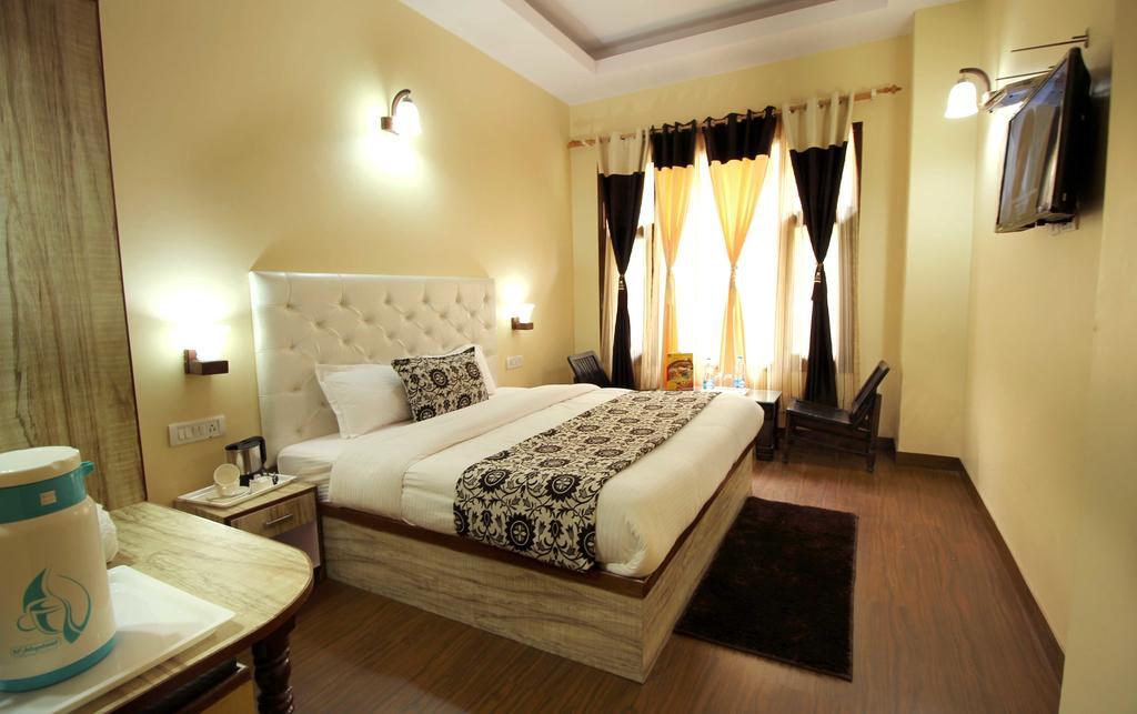 The Grand Welcome Hotel Shimla Room photo